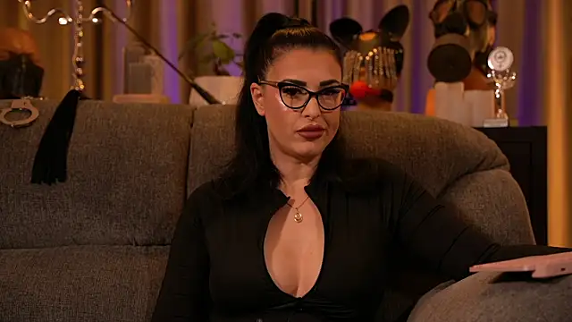 kelly kent online show from November 7, 12:10 am