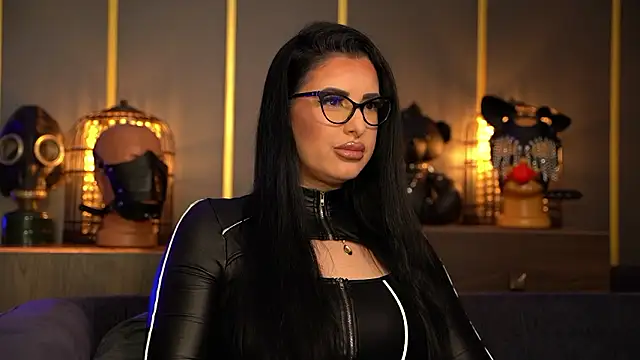 kelly kent online show from February 12, 11:00 pm