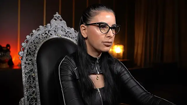 kelly kent online show from June 15, 7:05 pm