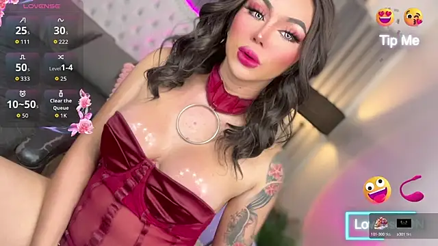 Snapshot of sassy_olivia chatting on September 10, 1:55 pm sassy olivia online show from September 10, 1:55 pm