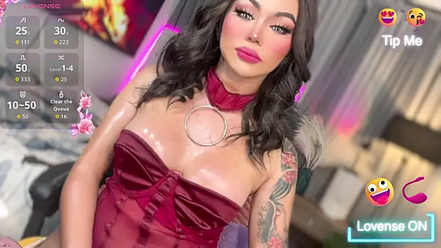 Snapshot of sassy_olivia chatting on September 14, 12:15 pm sassy olivia online show from September 14, 12:15 pm