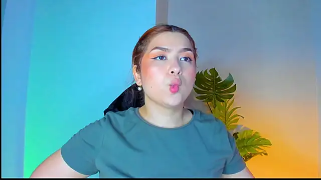 Gretta Queen online show from May 25, 6:03 pm