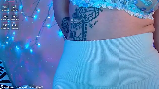 Snapshot of xwiuiwx chatting on March 20, 11:56 pm xwiuiwx online show from March 20, 11:56 pm