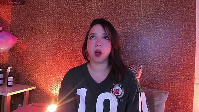 Apartment28 online show from July 16, 3:12 am