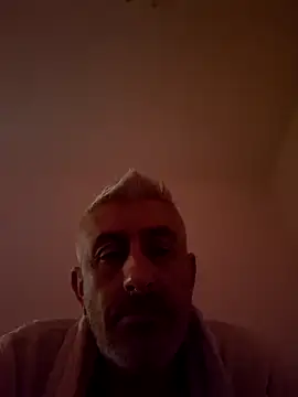 cuci45 online show from April 1, 7:00 pm