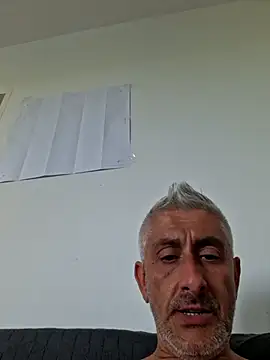 Snapshot of cuci45 chatting on July 17, 2:56 pm cuci45 online show from July 17, 2:56 pm