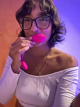 aurora xoxo online show from January 6, 4:47 am