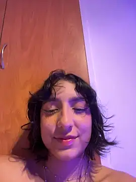 aurora xoxo online show from January 6, 7:52 am