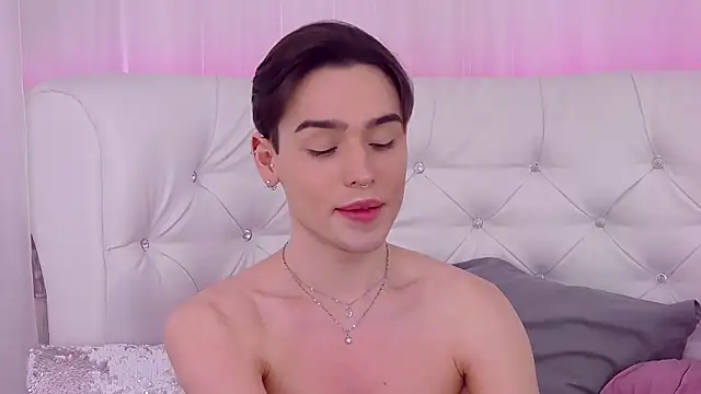 RobbyCharming online show from February 16, 1:47 am