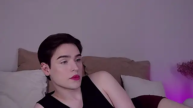 RobbyCharming online show from July 17, 9:05 am