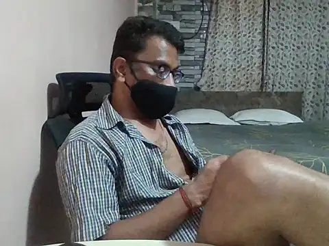 Snapshot of sexx4 chatting on April 16, 9:15 pm sexx4 online show from April 16, 9:15 pm