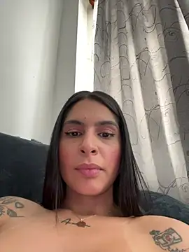 Snapshot of charlotte_stevenss_ chatting on January 31, 7:11 pm charlotte stevenss online show from January 31, 7:11 pm