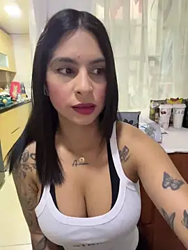 Snapshot of charlotte_stevenss_ chatting on February 1, 2:04 pm charlotte stevenss online show from February 1, 2:04 pm