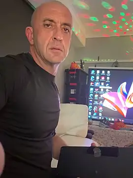 OSIRlS online show from September 12, 2:39 pm