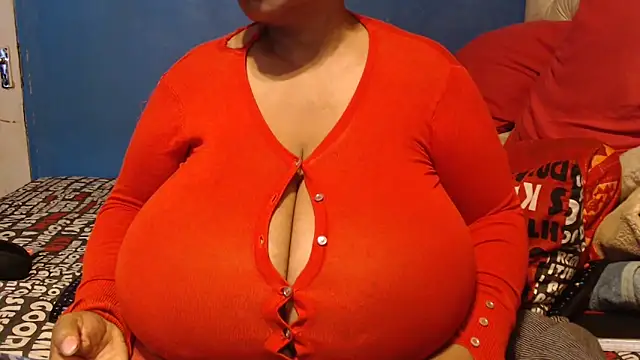 CUTEFIRMMELONSS online show from November 16, 4:12 pm