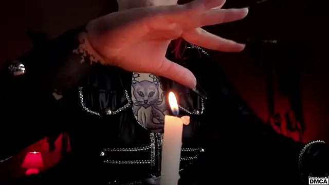 Amanita  Pantherina online show from November 12, 1:22 pm