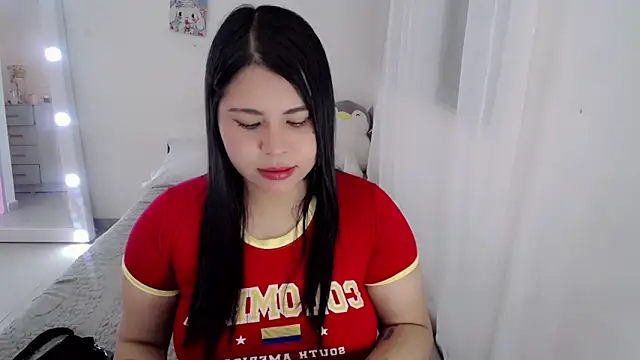 Snapshot of Youlittlepervertt_ chatting on June 21, 2:25 am Youlittlepervertt online show from June 21, 2:25 am
