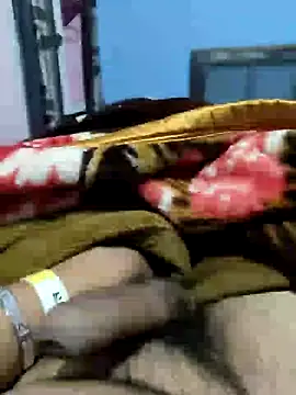 Deshilund9 online show from January 1, 2:31 pm