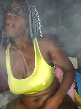 Shaniko89 online show from March 31, 4:40 pm