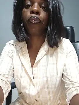 Snapshot of Shaniko89 chatting on June 1, 1:18 am Shaniko89 online show from June 1, 1:18 am