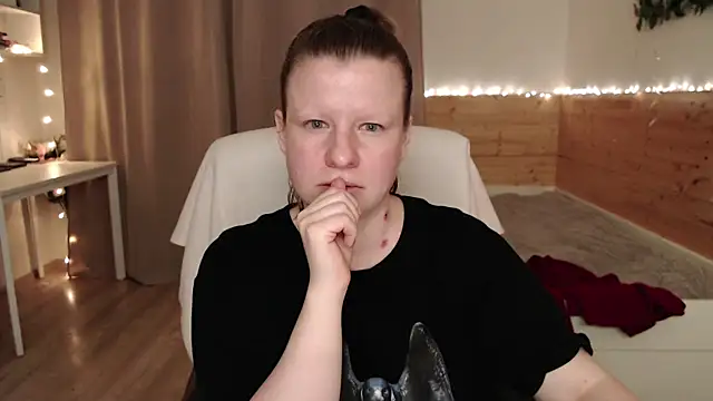 Snapshot of Exponent_5 chatting on May 27, 7:55 pm Exponent 5 online show from May 27, 7:55 pm