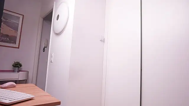 Bella Twine online show from February 16, 4:42 pm