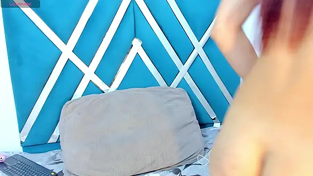 lara murphy online show from November 14, 12:53 am