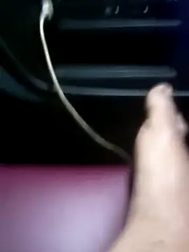 Snapshot of Driver-naru chatting on April 1, 9:56 pm Driver-naru online show from April 1, 9:56 pm