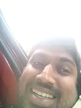 Snapshot of Driver-naru chatting on April 28, 9:14 am Driver-naru online show from April 28, 9:14 am