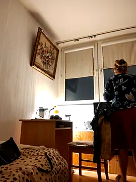 Snapshot of She-devilx chatting on February 17, 1:13 am She-devilx online show from February 17, 1:13 am