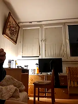 Snapshot of She-devilx chatting on April 1, 8:50 pm She-devilx online show from April 1, 8:50 pm