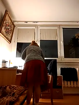 Snapshot of She-devilx chatting on April 10, 10:47 pm She-devilx online show from April 10, 10:47 pm