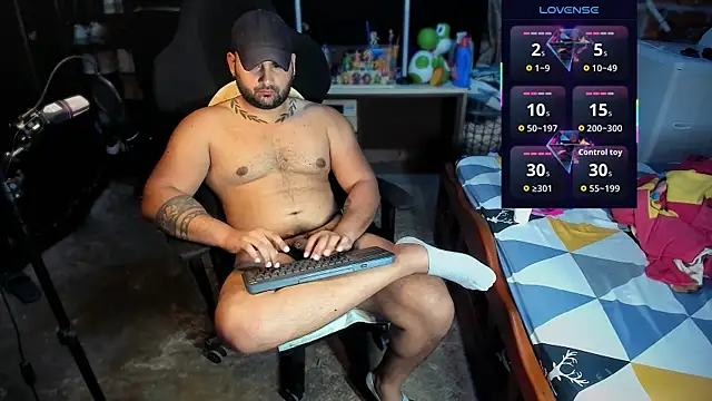 Snapshot of Imperion_king chatting on August 7, 1:18 am Imperion king online show from August 7, 1:18 am