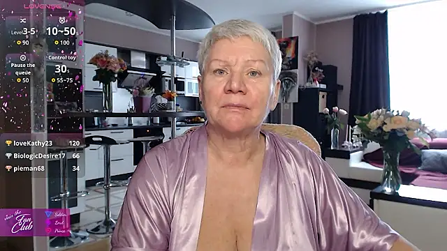roxana brooks online show from March 16, 10:30 am