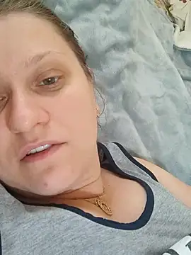 Snapshot of CumCpl chatting on October 6, 6:33 am CumCpl online show from October 6, 6:33 am