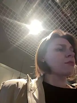 ValenciaShock online show from March 21, 6:40 am