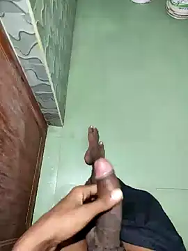 Snapshot of yo19boy chatting on December 30, 9:05 am yo19boy online show from December 30, 9:05 am