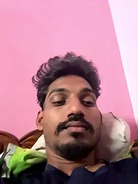 Snapshot of yo19boy chatting on January 9, 8:39 am yo19boy online show from January 9, 8:39 am