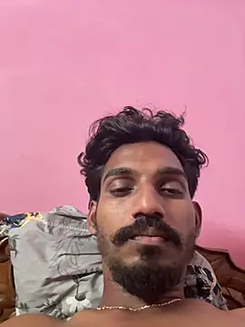 Snapshot of yo19boy chatting on February 13, 6:48 pm yo19boy online show from February 13, 6:48 pm