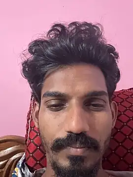 Snapshot of yo19boy chatting on February 16, 5:47 am yo19boy online show from February 16, 5:47 am