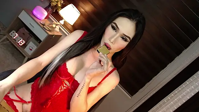 louren miles online show from March 20, 3:13 am