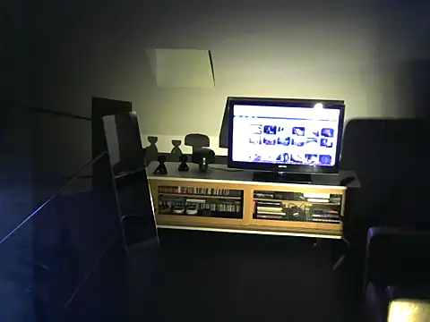 rodrigotof2000 online show from December 14, 7:03 am