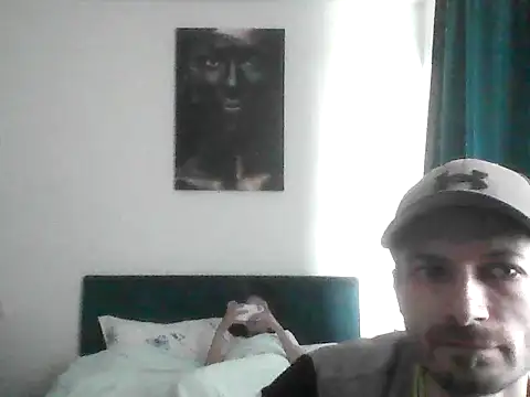 Hadrian2 online show from April 18, 11:14 am