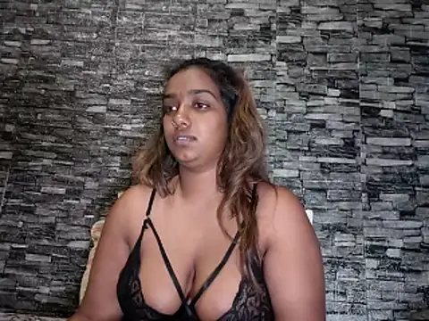 Xindias fantasyX online show from April 3, 6:39 pm