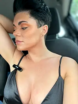 LukeLouHarvey online show from November 22, 7:18 am