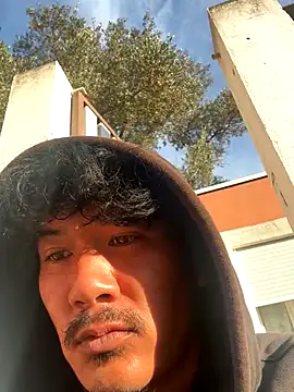 juniiorre online show from October 21, 7:09 am