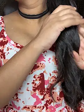 Snapshot of SCHOOL_Girl_0 chatting on September 10, 3:23 pm SCHOOL Girl 0 online show from September 10, 3:23 pm