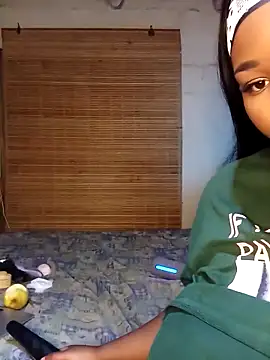 Aaaliyah445 online show from October 19, 5:46 pm