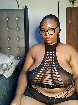 Aaaliyah445 online show from February 10, 6:23 pm