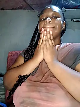Snapshot of Aaaliyah445 chatting on April 20, 8:43 pm Aaaliyah445 online show from April 20, 8:43 pm